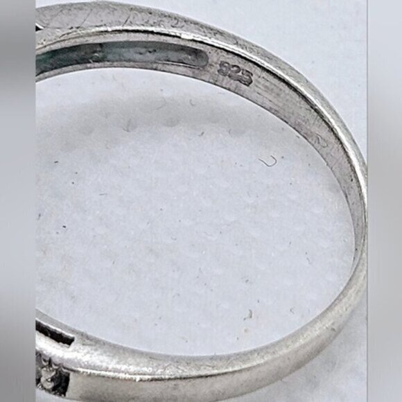 Sterling silver 925 Rose Color Simulant Diamond Simple Round Stone Ring - Picture 7 of 9